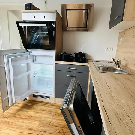 Apartman Charming Attic Retreat With Sloped Roof