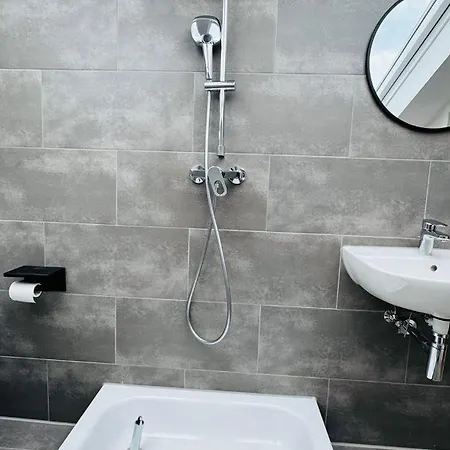 Apartman Charming Attic Retreat With Sloped Roof Böblingen