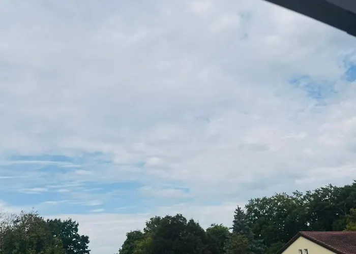 Charming Attic Retreat With Sloped Roof Apartamento